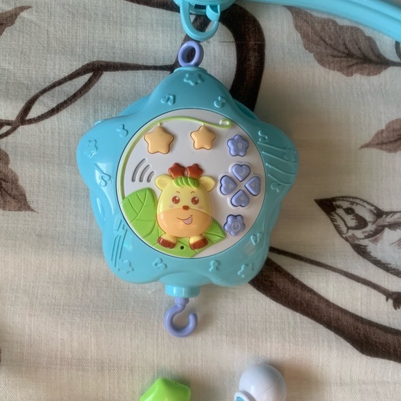 Caterbee Baby Mobile - Picture 3 of 5